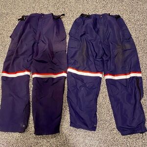 Lot of 2 pair of USPS Union Line Gore-Tex rain/wind pants. Size Large.